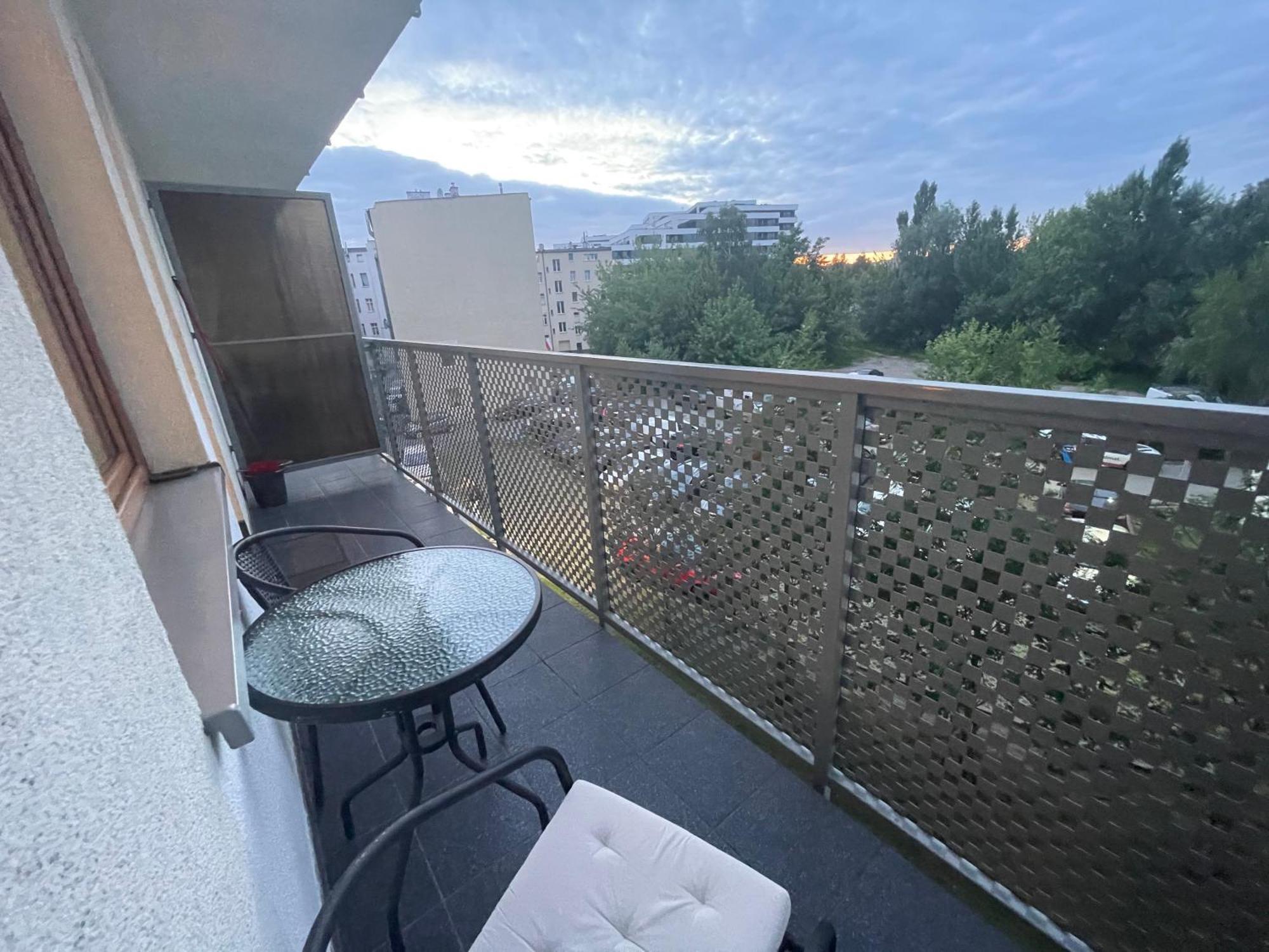 Apartment Sweet